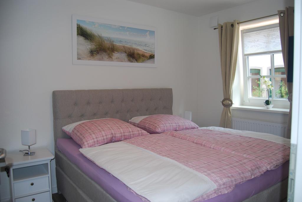 Haus Adria Apartment Шлесвиг Екстериор снимка
